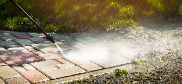 Best Pool Deck Cleaning  in Newmanstown, PA