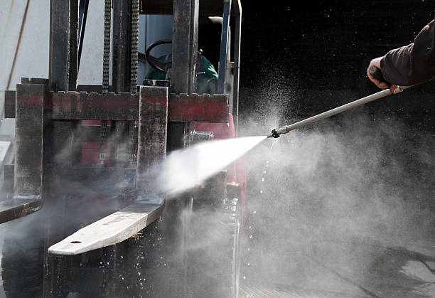 Professional Pressure Washing Services in Newmanstown, PA
